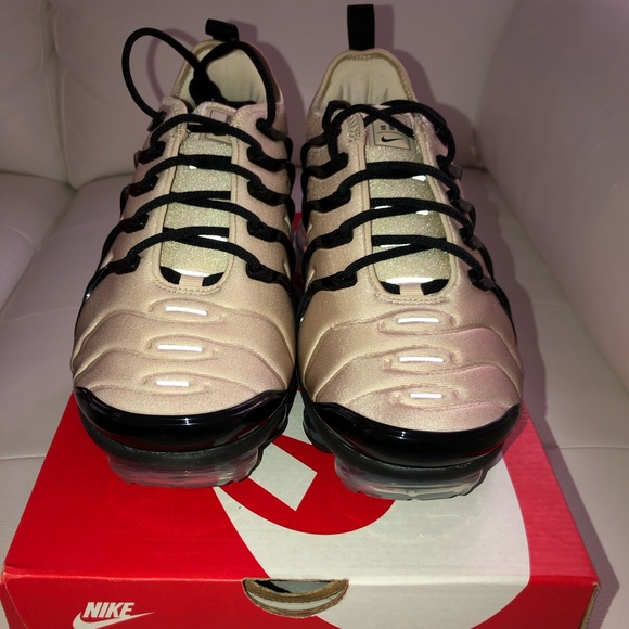 Nike Vapourmax Plus - Khaki - Picture 2 of 2